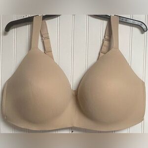 Cacique Lightly Lined T-shirt No Wire Bra Sz 46DDD Nude Beige